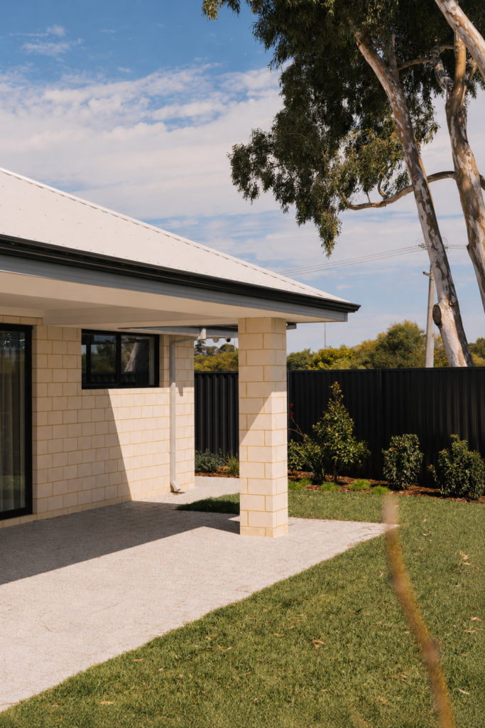 Australian-Made Midland Brick Material